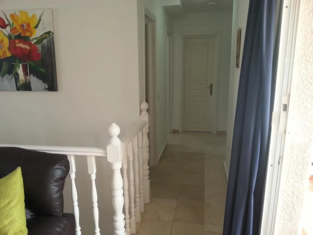 Lovely 2 Bedroom Holiday Apartment In Central Caleta De Fuste