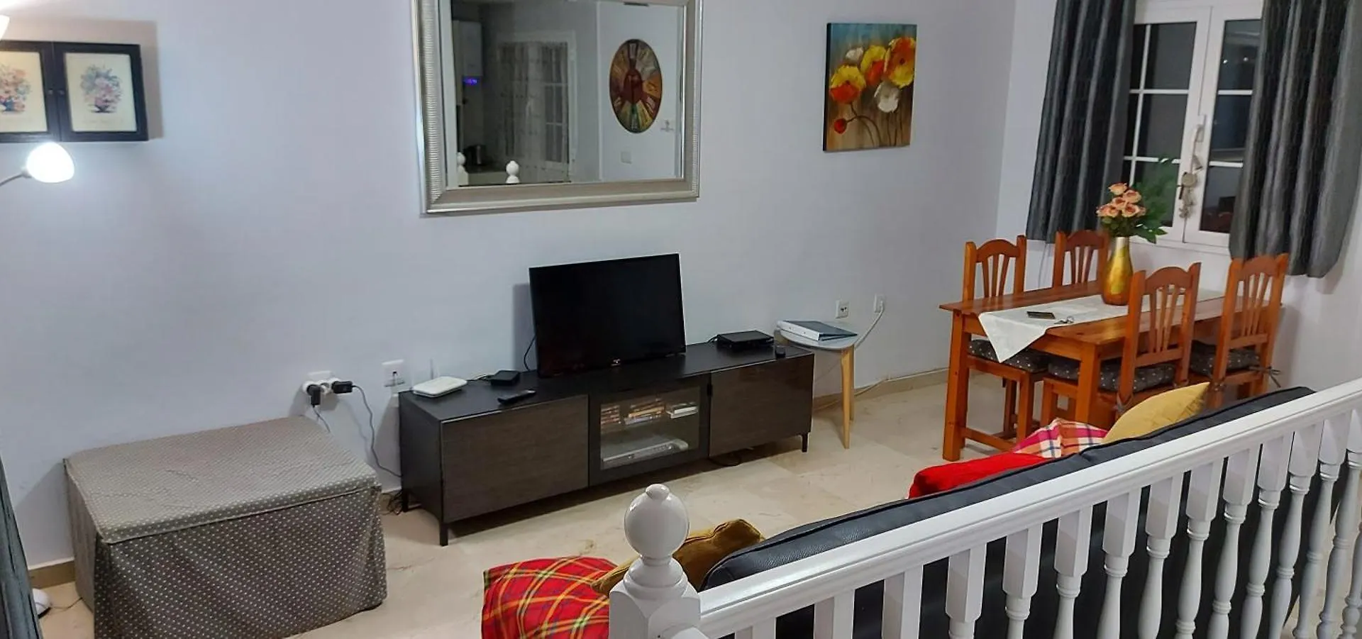 Lovely 2 Bedroom Holiday Apartment In Central Caleta De Fuste contacts